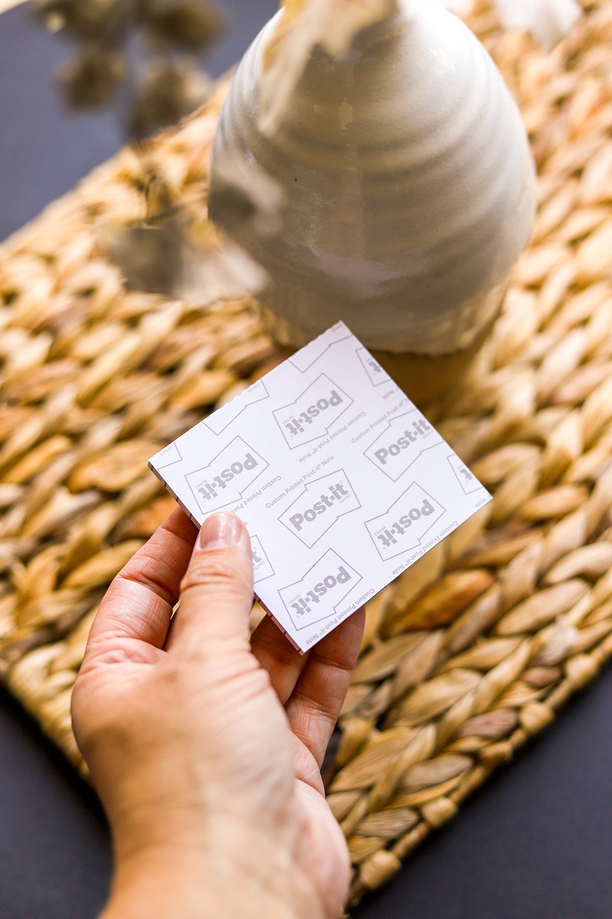 Everly Sticky Notes